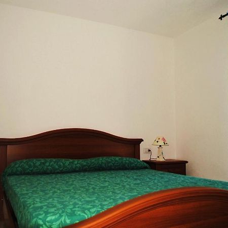 Residence Sa Raiga Budoni Szoba fotó
